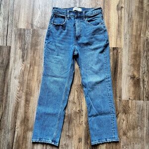 Abercrombie ankle straight ultra high rise jeans